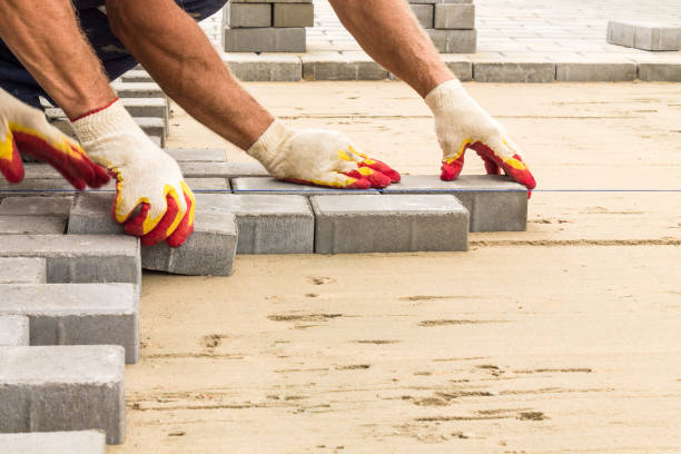 Best Driveway Paving Company  in Leslie, MI